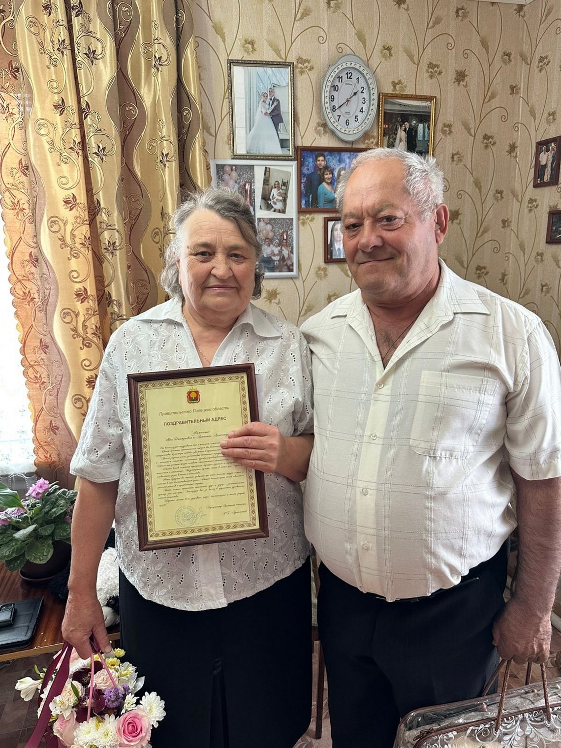 Сыграли свадьбу в День Победы