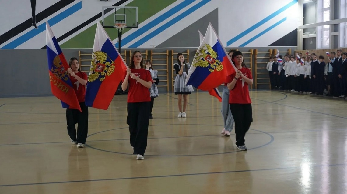 Лицеисты принимают друзей из Крыма