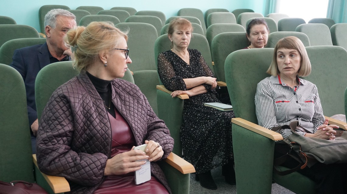 Привлечь молодежь в сельхозсферу